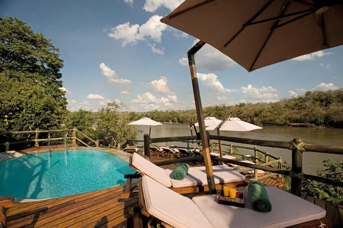 Tansanias Zauber OUTDOOR_POOL