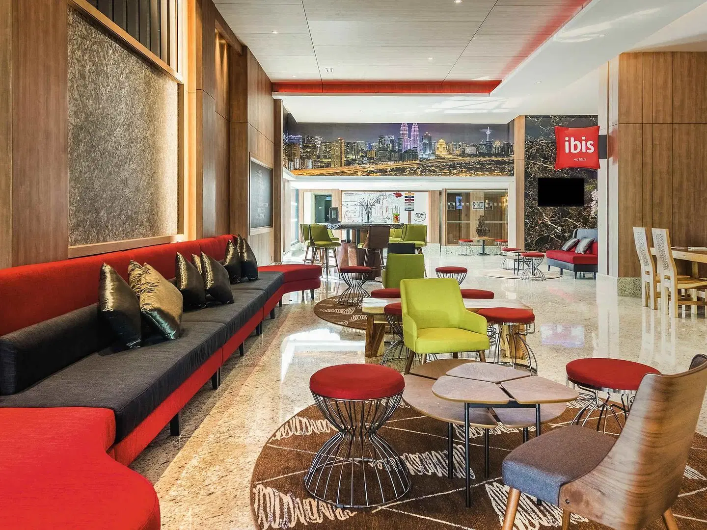 ibis Kuala Lumpur City Centre Bar