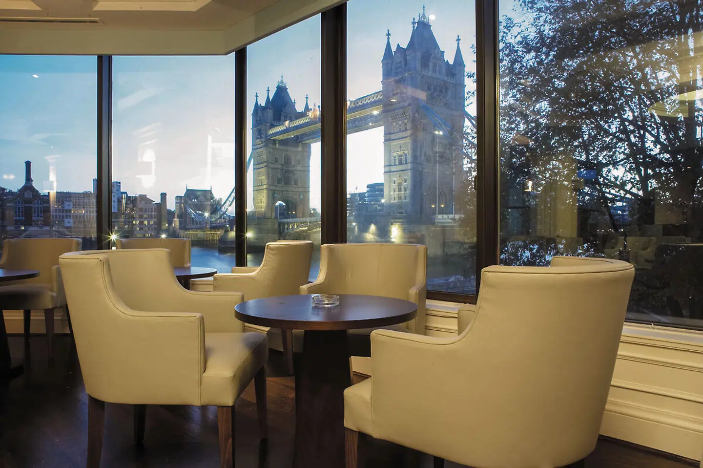 The Tower Hotel by Thistle LOUNGE_LOBBY