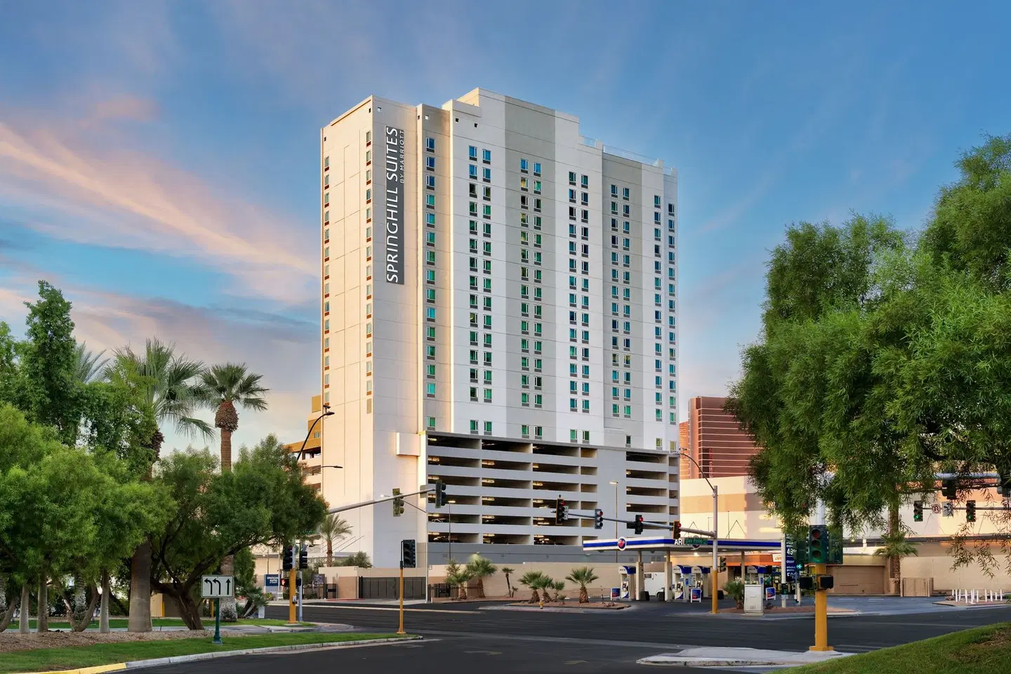SpringHill Suites by Marriott Las Vegas Convention Center EXTERIOR
