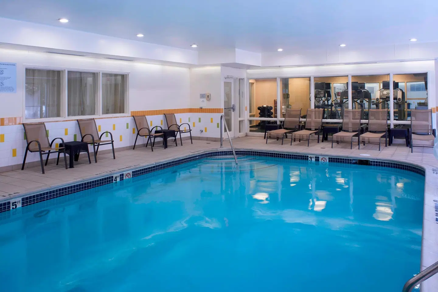 Fairfield by Marriott Inn & Suites Detroit Farmington Hills Hallenbad