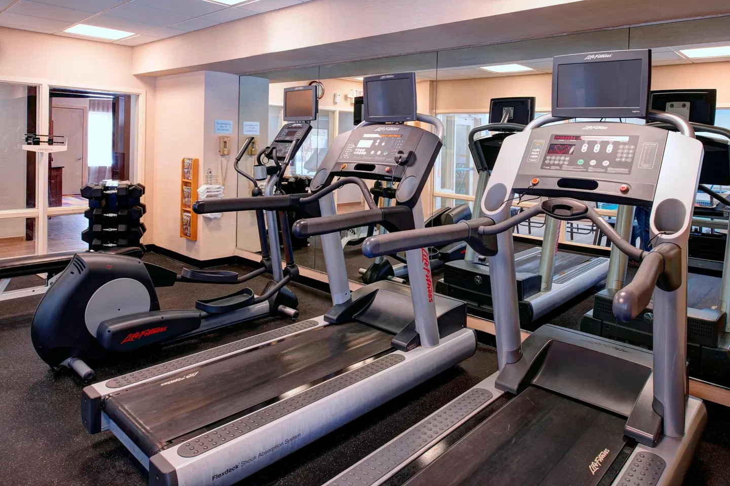 Fairfield by Marriott Inn & Suites Detroit Farmington Hills SPORTS_AND_LEISURE