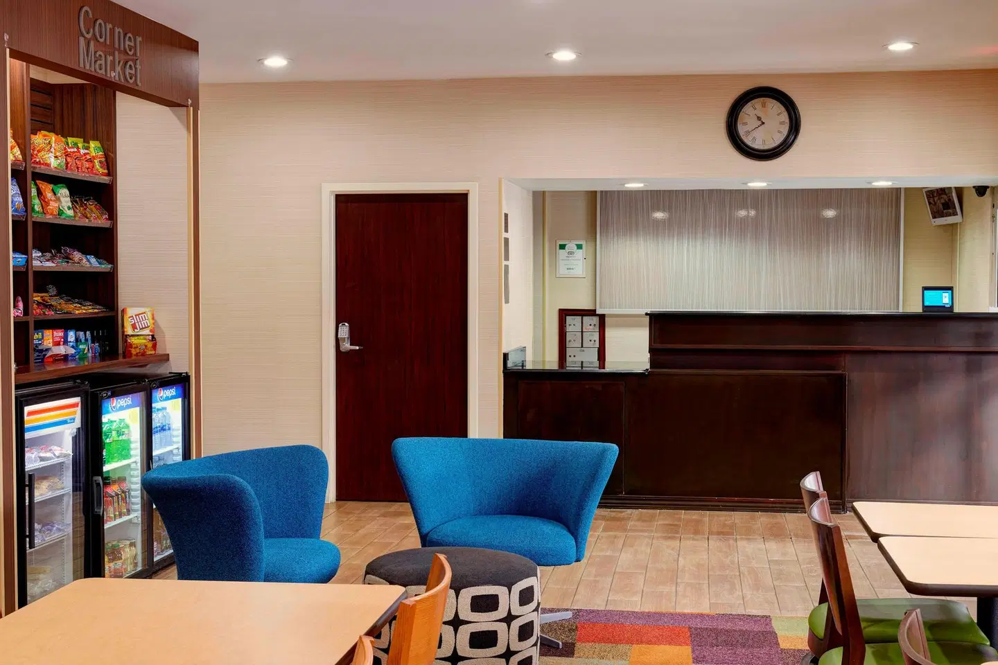 Fairfield by Marriott Inn & Suites Detroit Farmington Hills LOUNGE_LOBBY