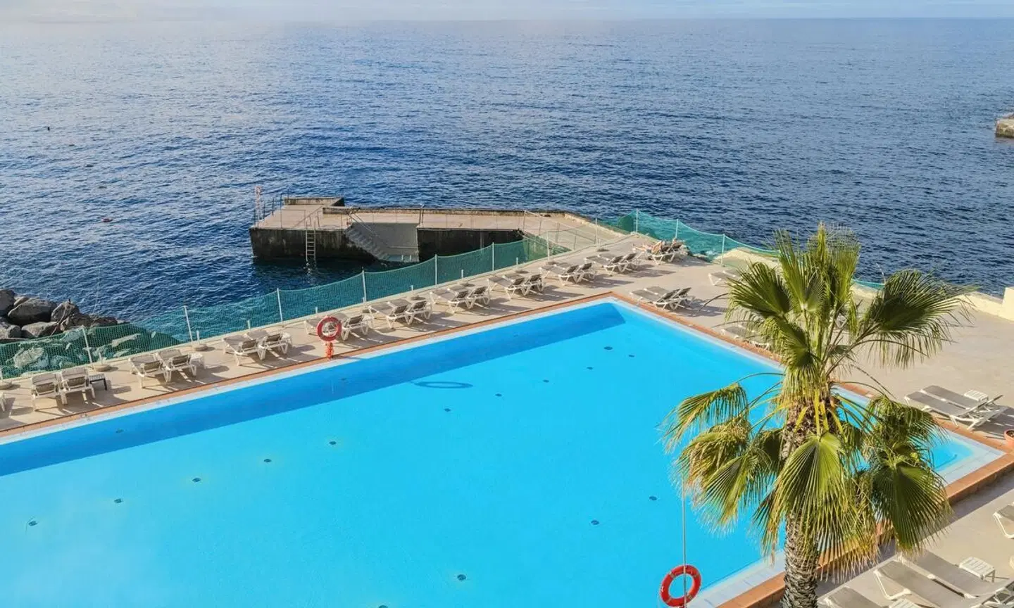 Pestana Carlton Madeira Premium Ocean Resort OUTDOOR_POOL