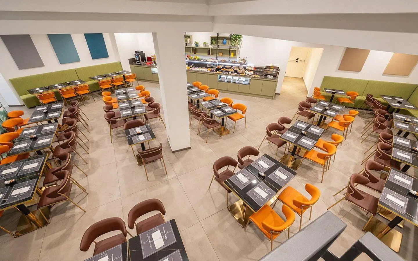 IH Hotels Milano Centrale Bar