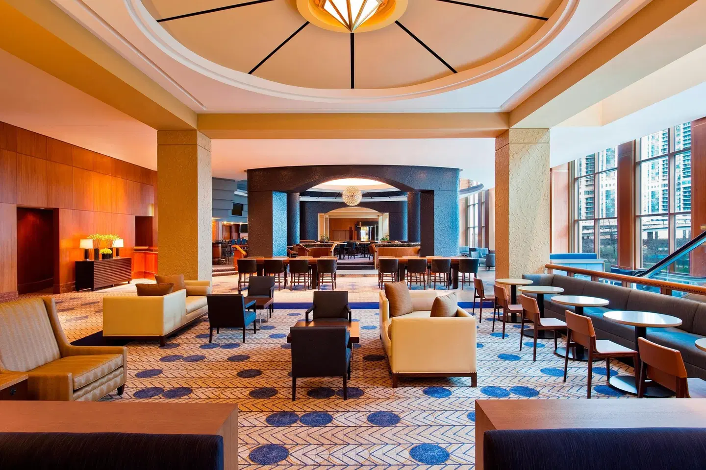 Sheraton Grand Chicago LOUNGE_LOBBY