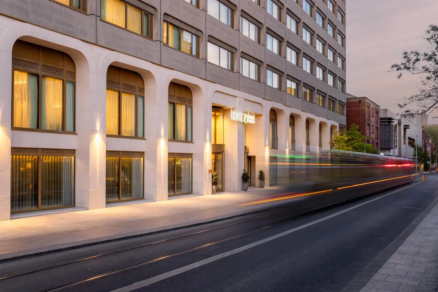 Home2 Suites By Hilton Dublin City Centre EXTERIOR
