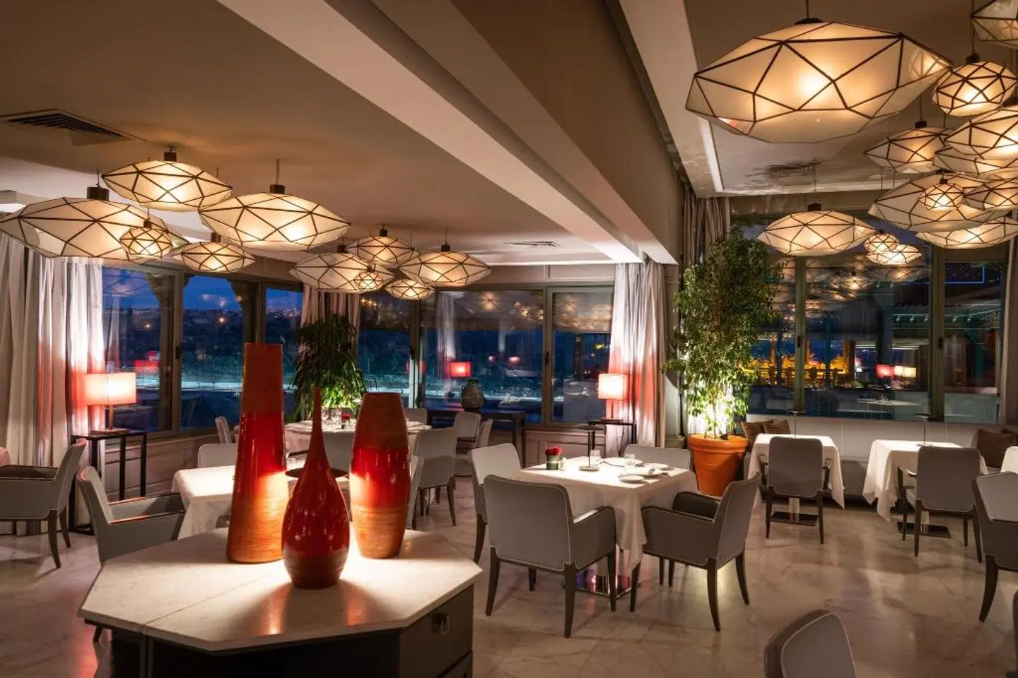 Palais Faraj Suites & Spa Restaurant