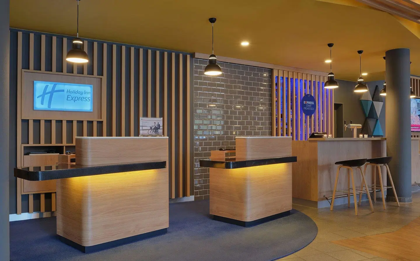 Holiday Inn Express Dortmund LOUNGE_LOBBY