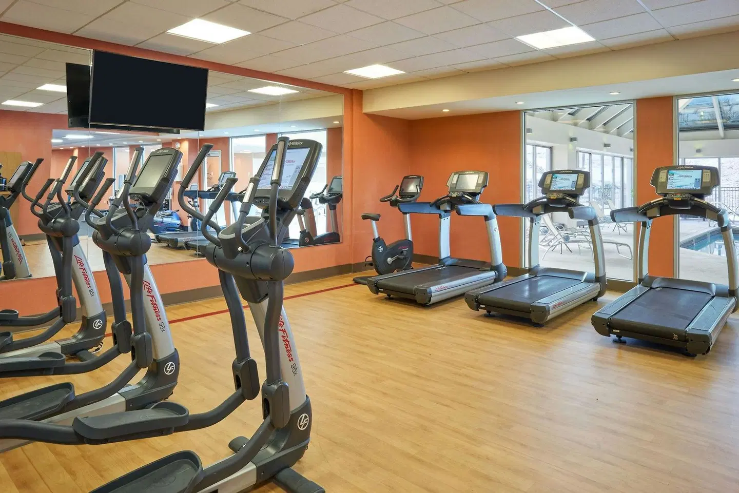 Sheraton Detroit Novi Hotel SPORTS_AND_LEISURE