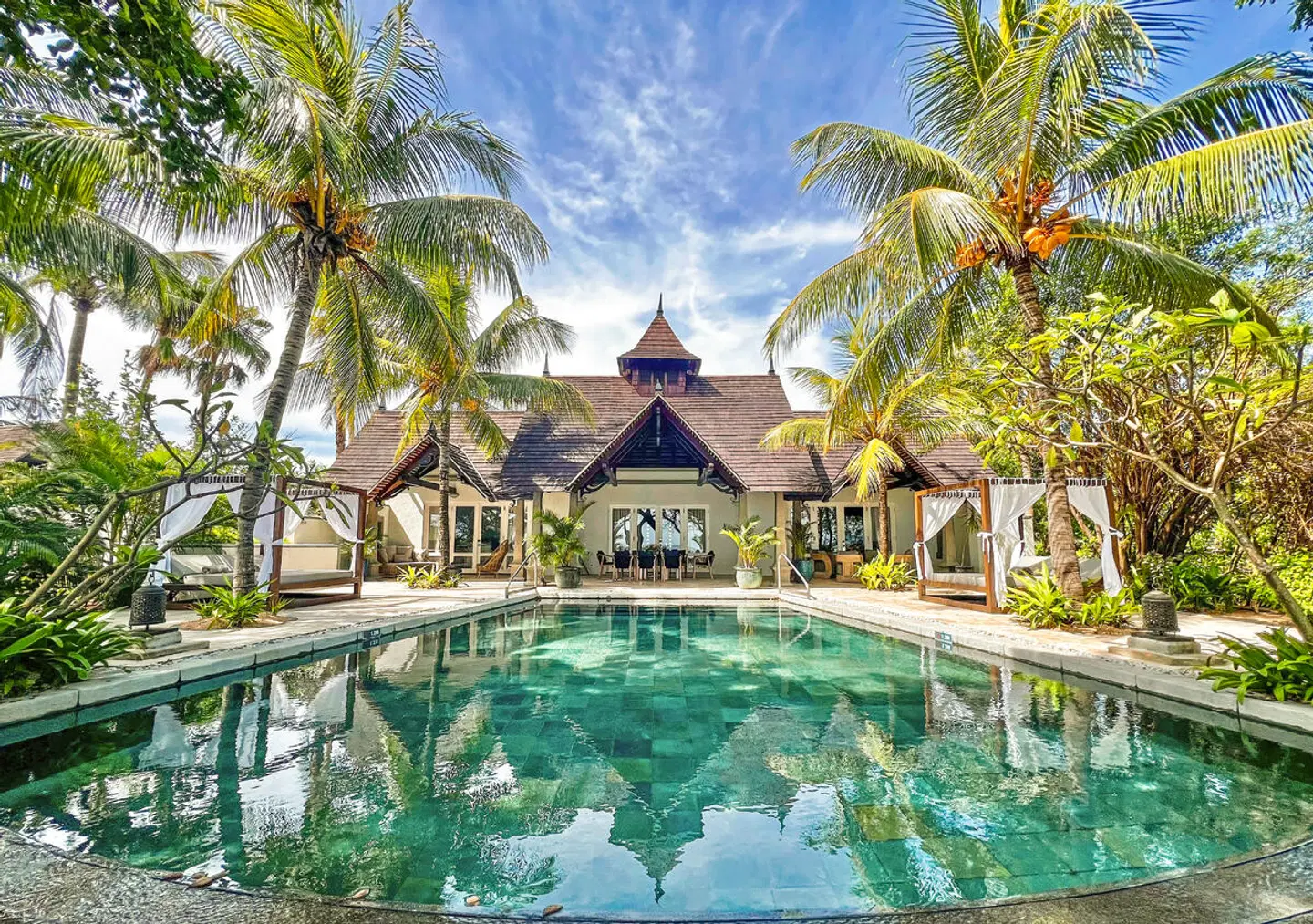 Maradiva Villa Resort&Spa OUTDOOR_POOL