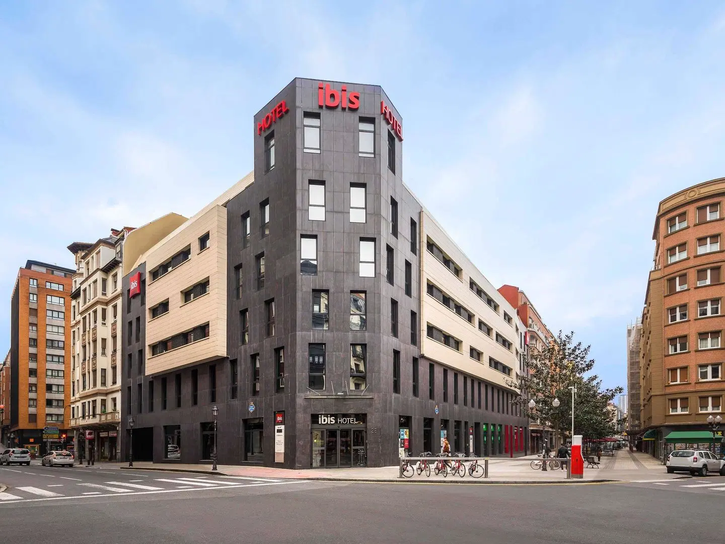 ibis Bilbao Centro EXTERIOR