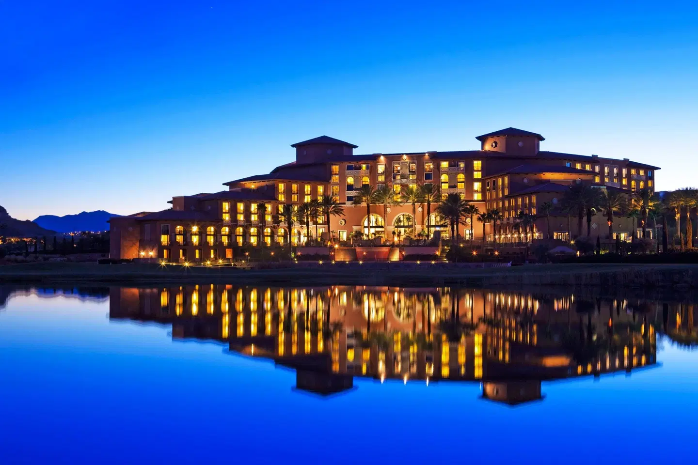 The Westin Lake Las Vegas Resort & Spa EXTERIOR