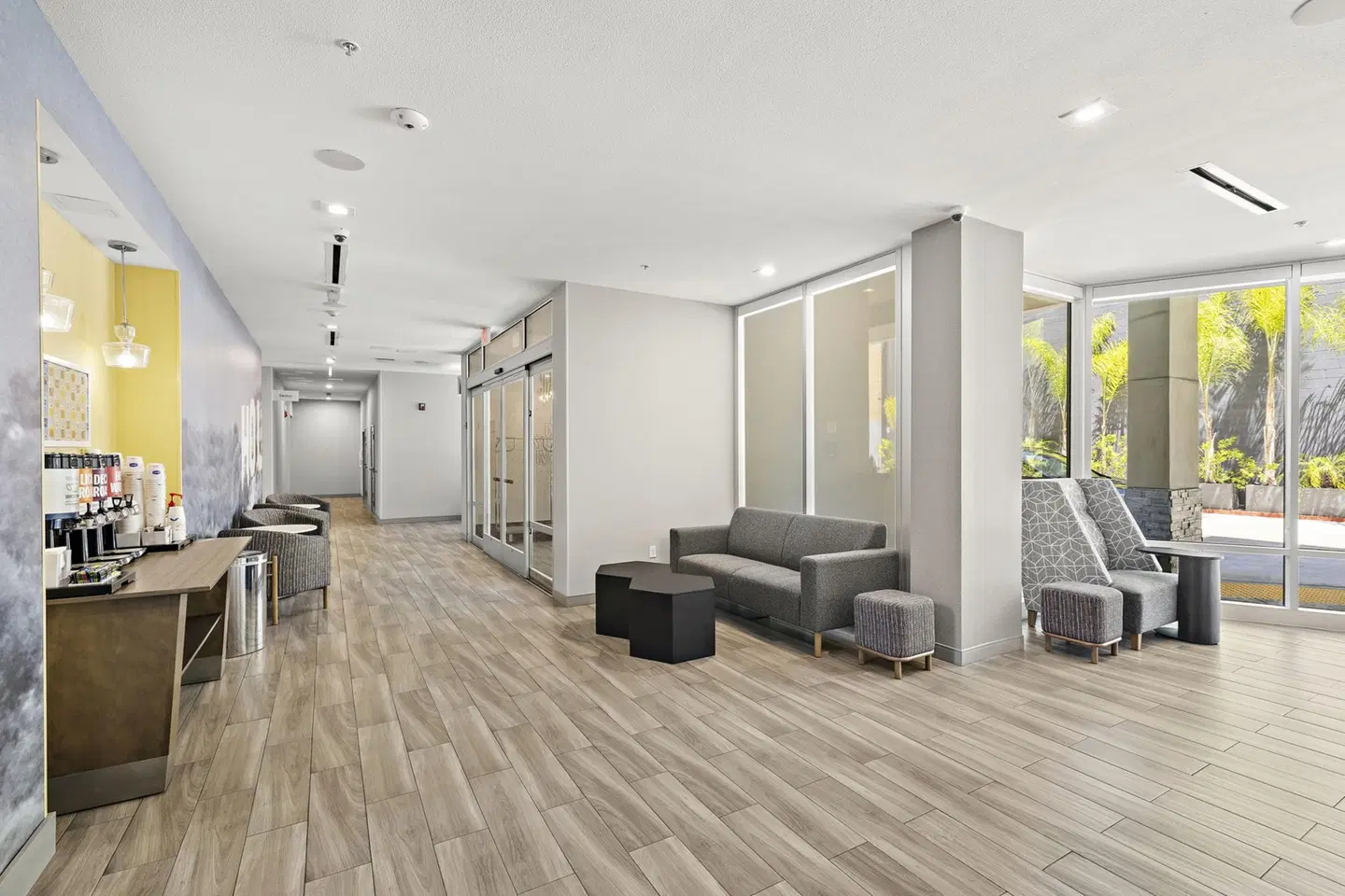Hampton Inn & Suites Los Angeles/Hollywood ROOM_EXAMPLE