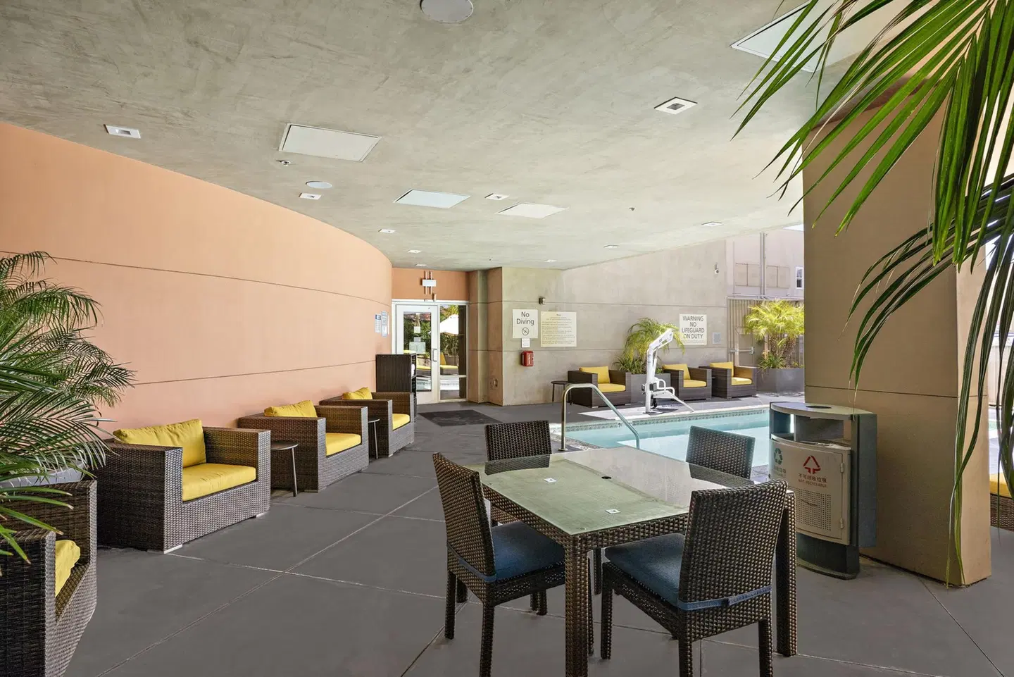 Hampton Inn & Suites Los Angeles/Hollywood LOUNGE_LOBBY