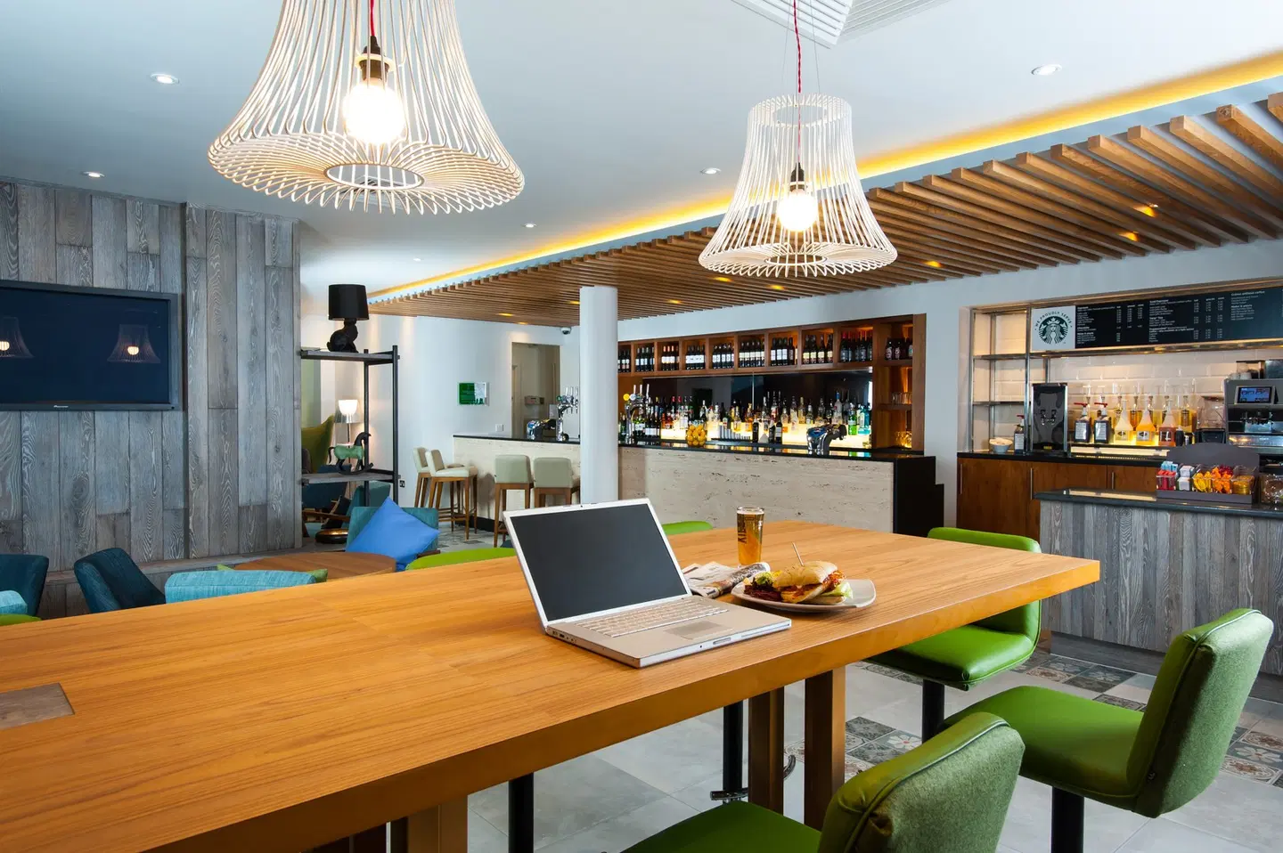 Holiday Inn Salisbury - Stonehenge LOUNGE_LOBBY
