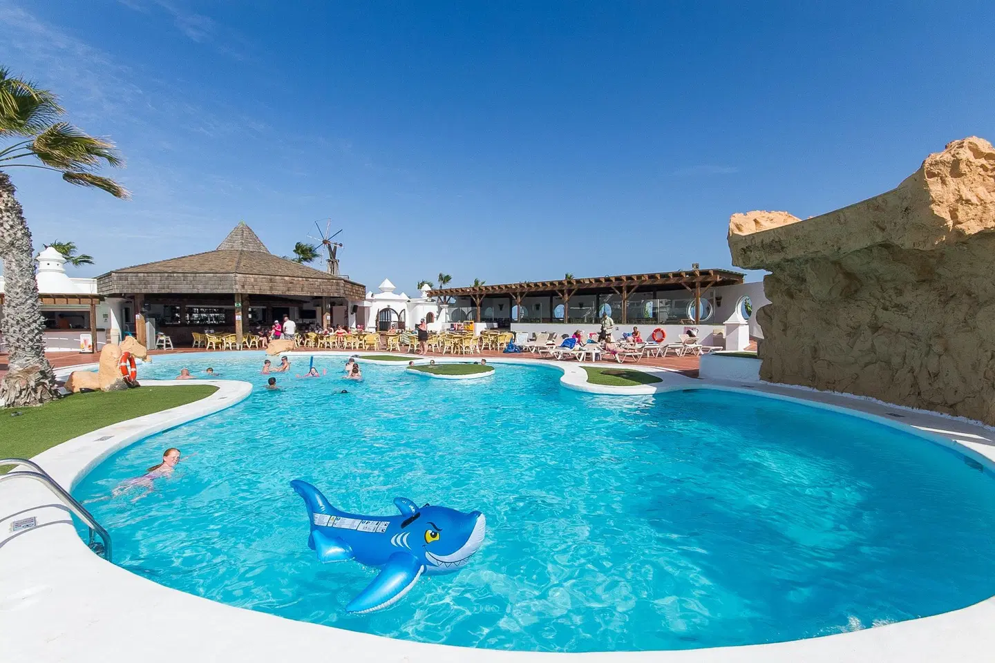 Sands Beach Resort OUTDOOR_POOL
