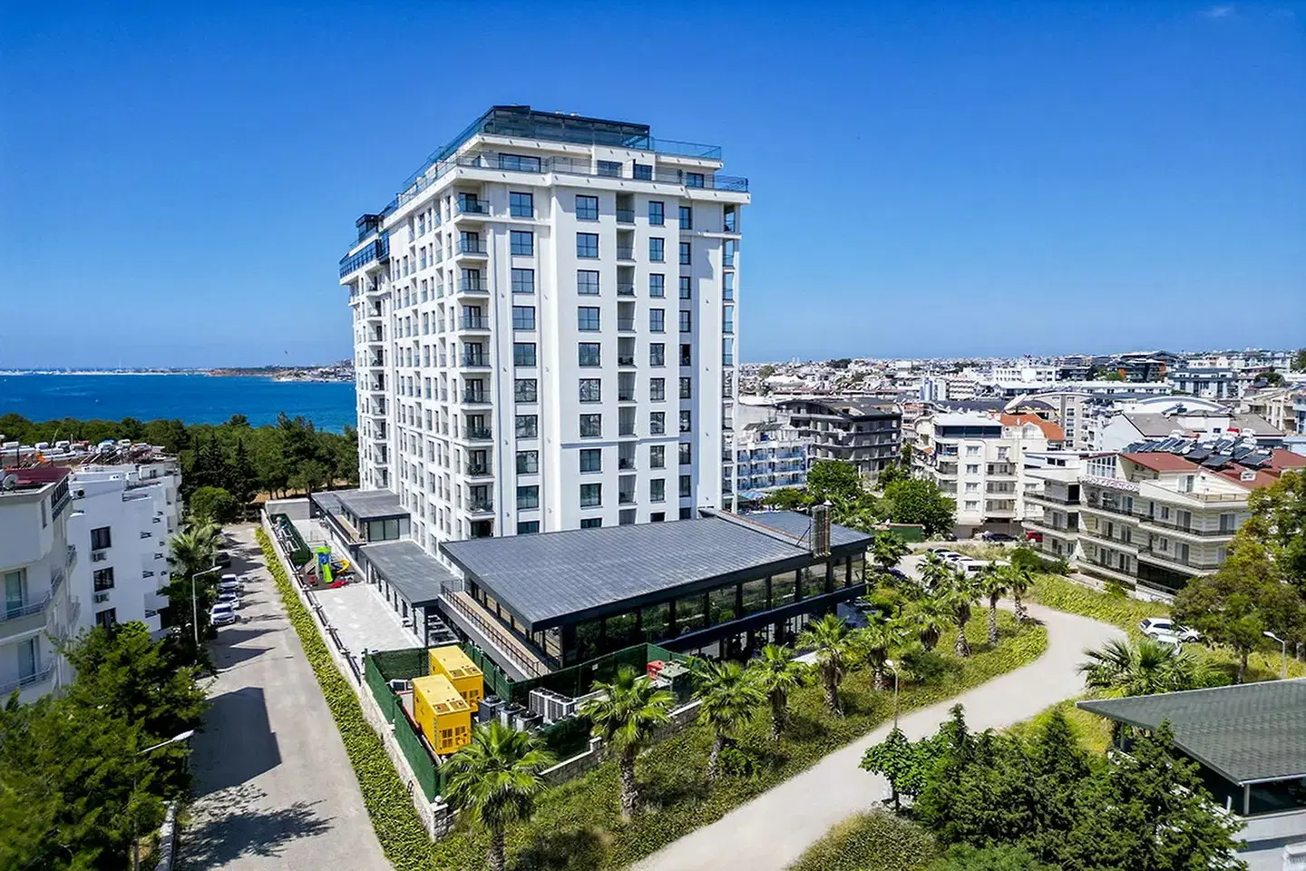 City Point Beach & Spa Hotel EXTERIOR