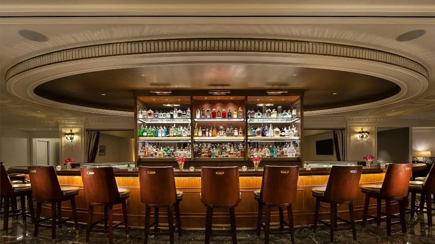 InterContinental New York Barclay by IHG Bar
