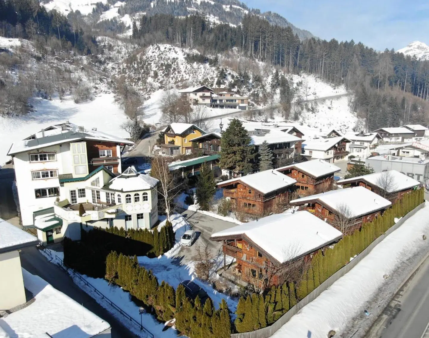 Almdorf Chalets EXTERIOR
