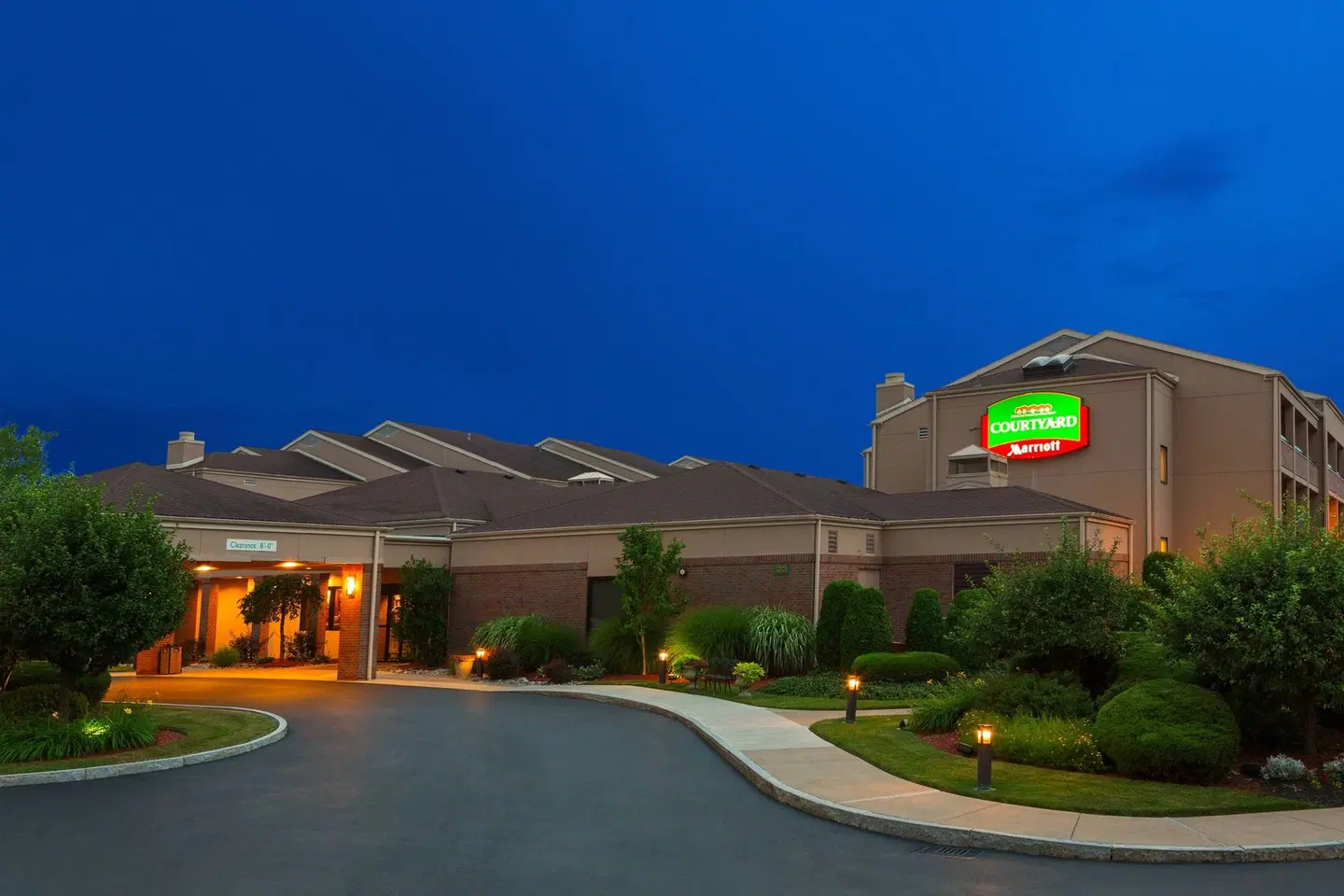 Courtyard by Marriott Rochester Brighton EXTERIOR