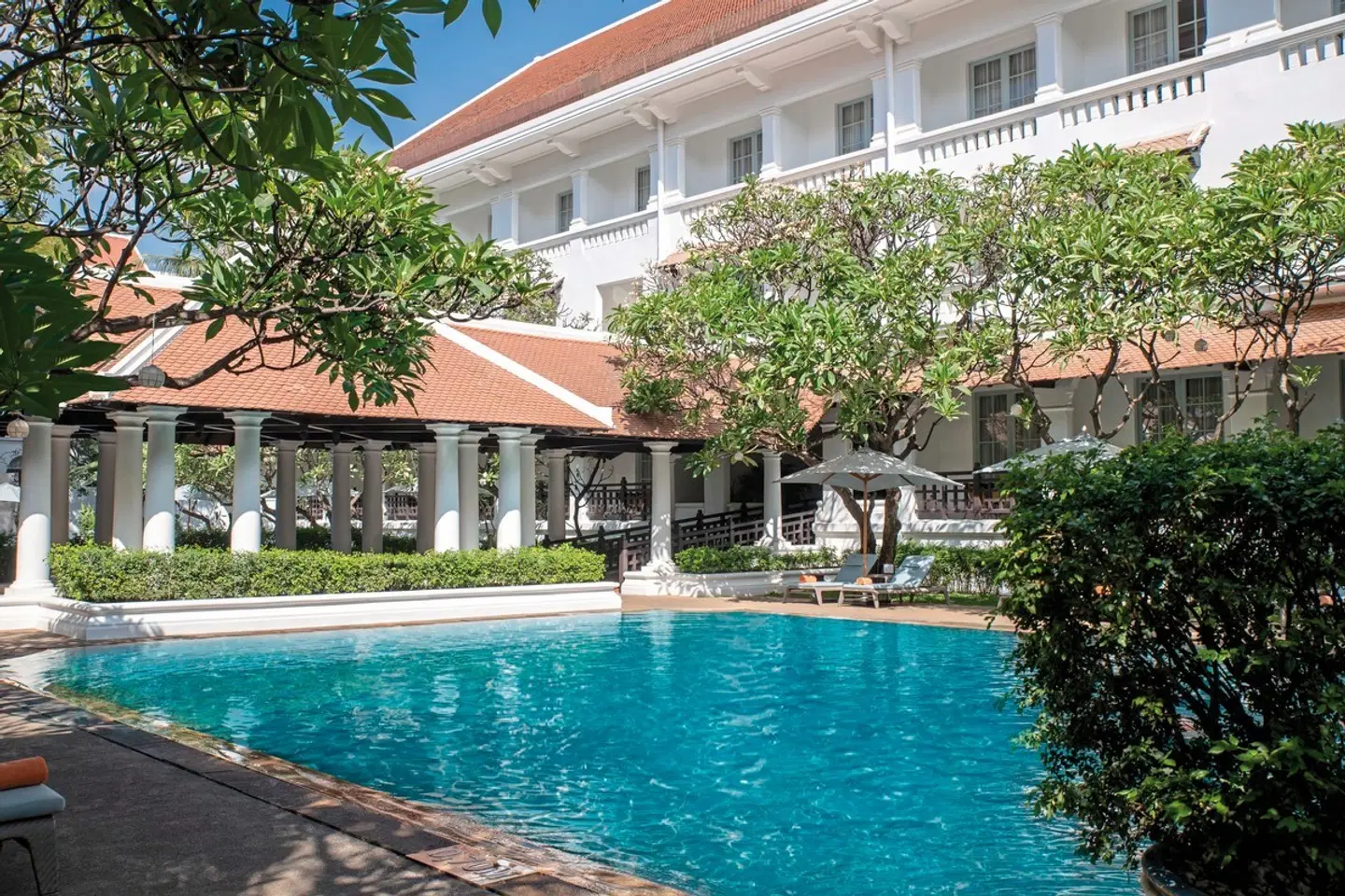 Raffles Le Royal OUTDOOR_POOL