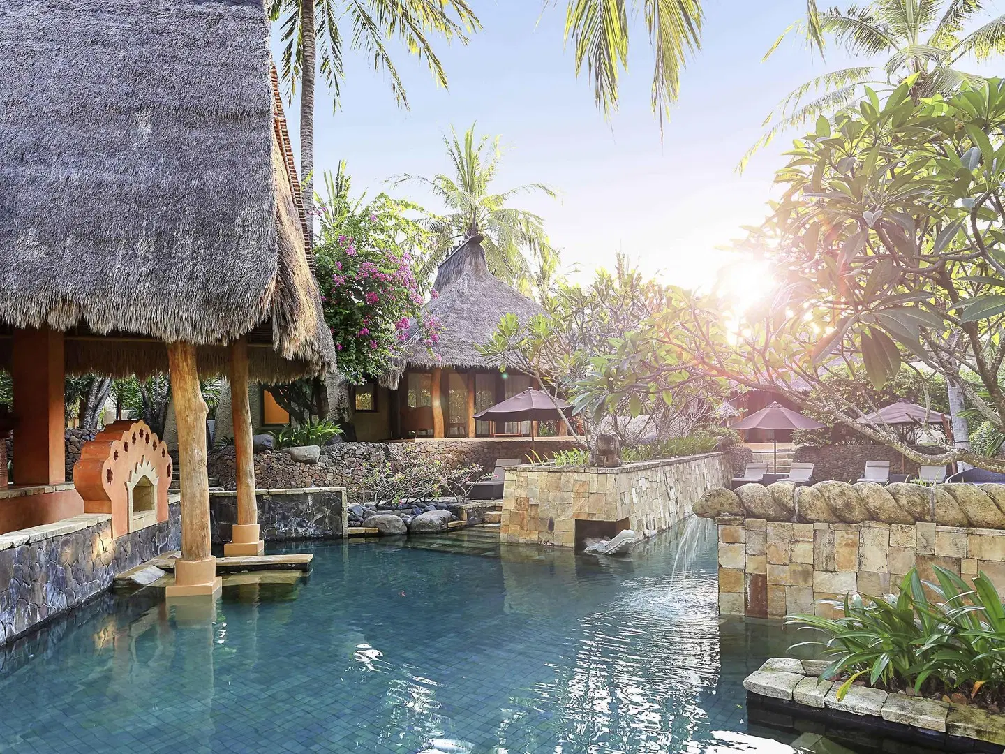 Novotel Lombok Resort and Villas OUTDOOR_POOL