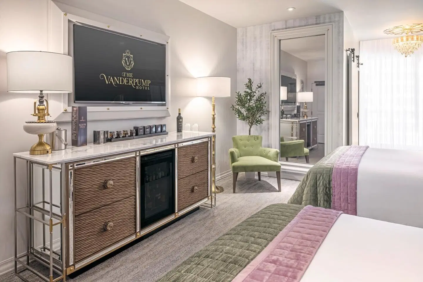 The Vanderpump Hotel LOUNGE_LOBBY