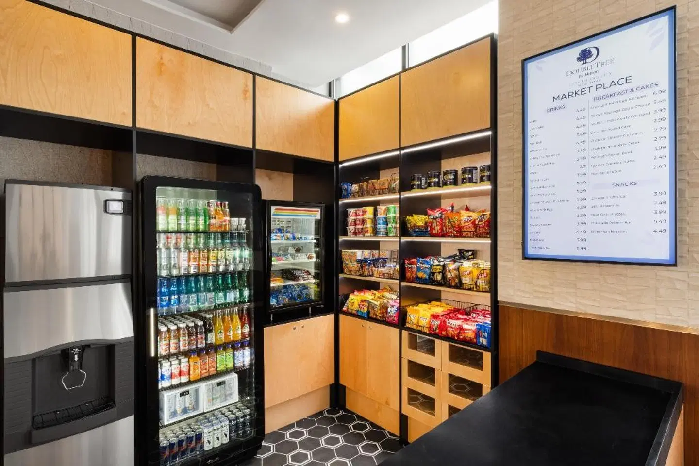 DoubleTree by Hilton Long Island City New York Bar