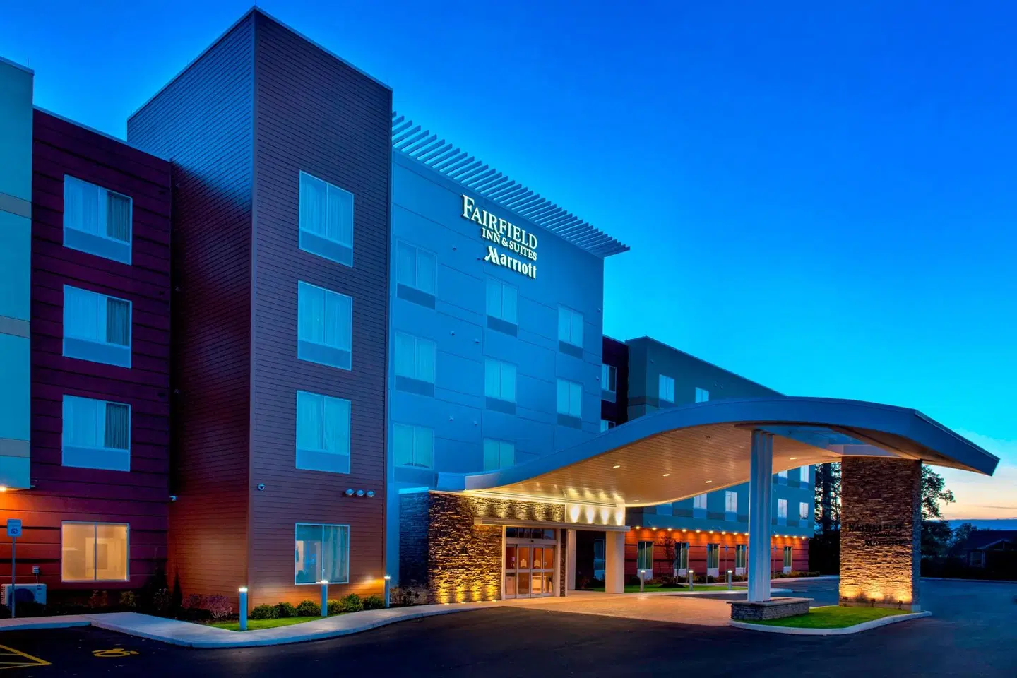 Fairfield by Marriott Inn & Suites Buffalo Amherst/University EXTERIOR