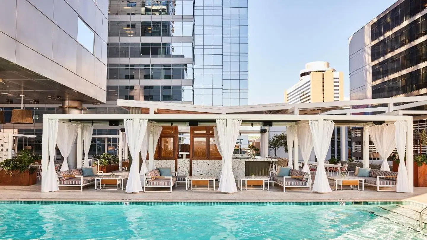 Palomar Phoenix Cityscape, a Kimpton Hotel OUTDOOR_POOL