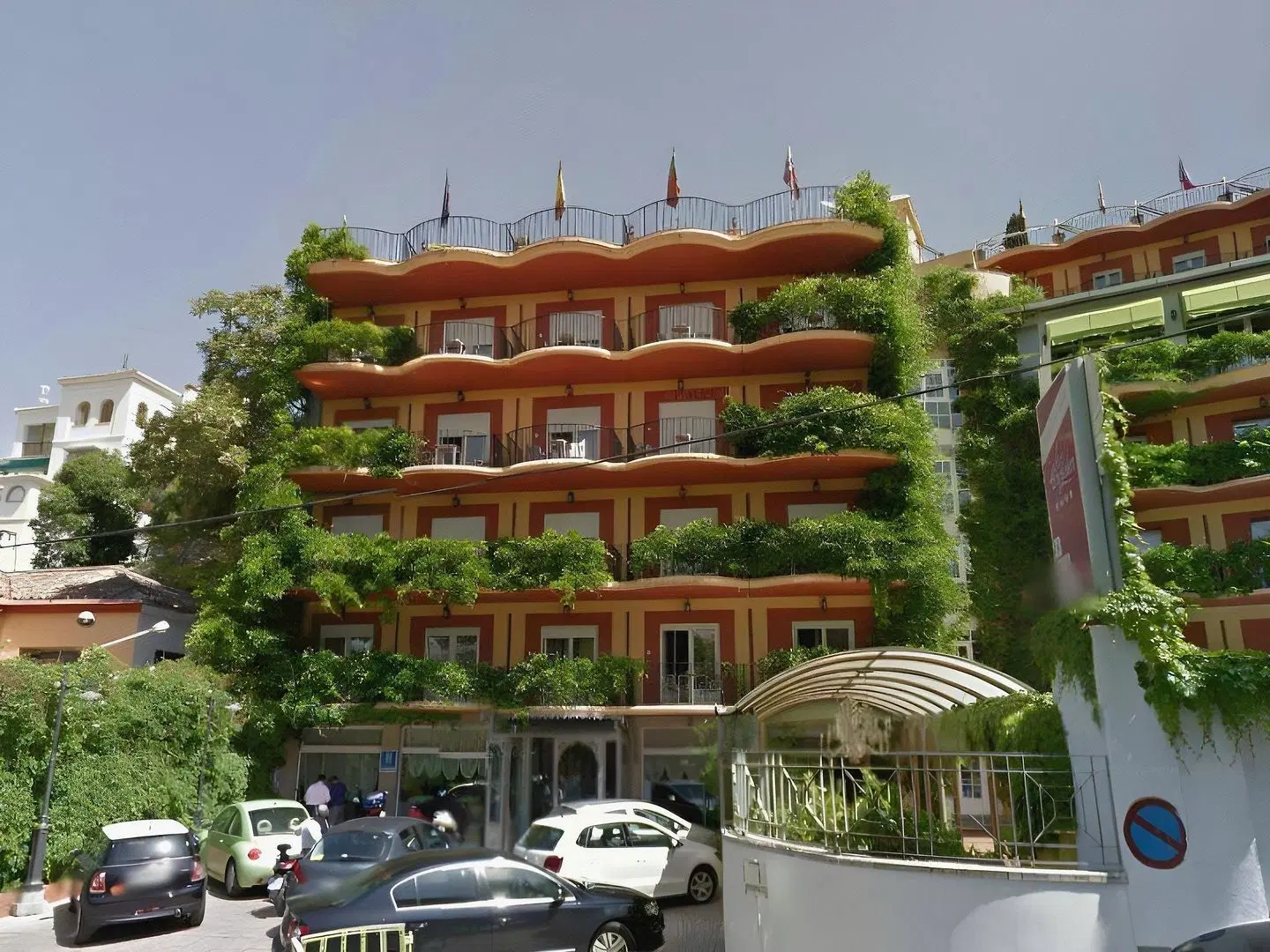 Los Angeles Hotel & Spa EXTERIOR