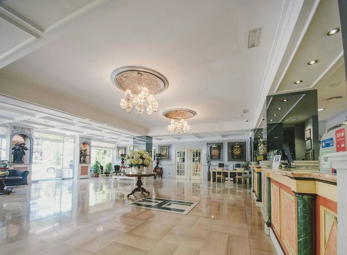 Los Angeles Hotel & Spa LOUNGE_LOBBY