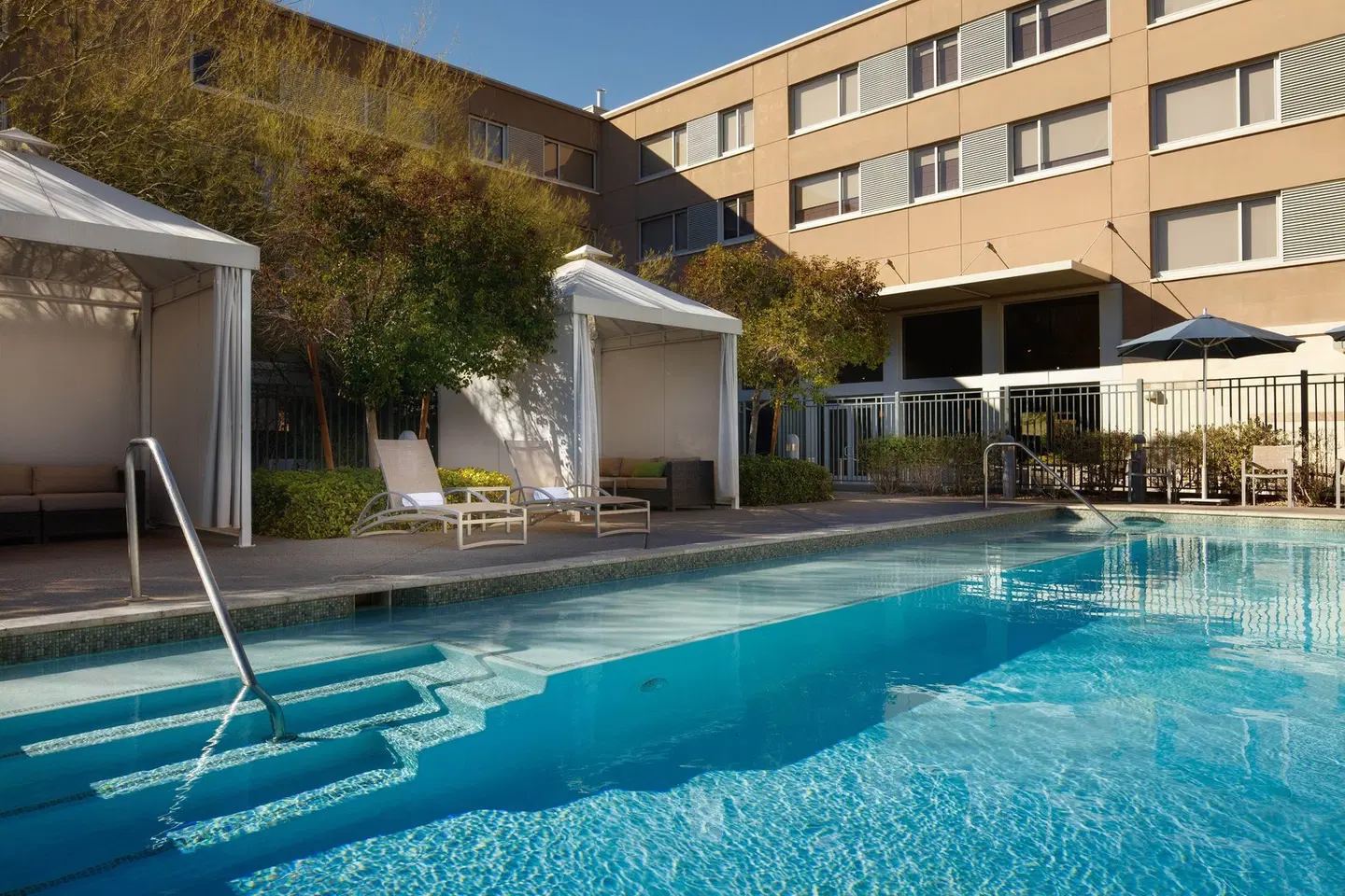 Element by Marriott Las Vegas Summerlin OUTDOOR_POOL