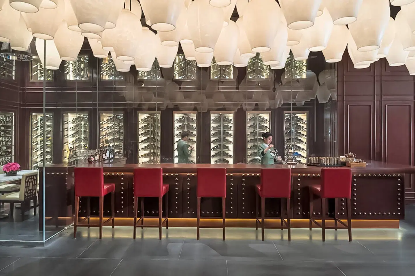 Mandarin Oriental Pudong, Shanghai Bar