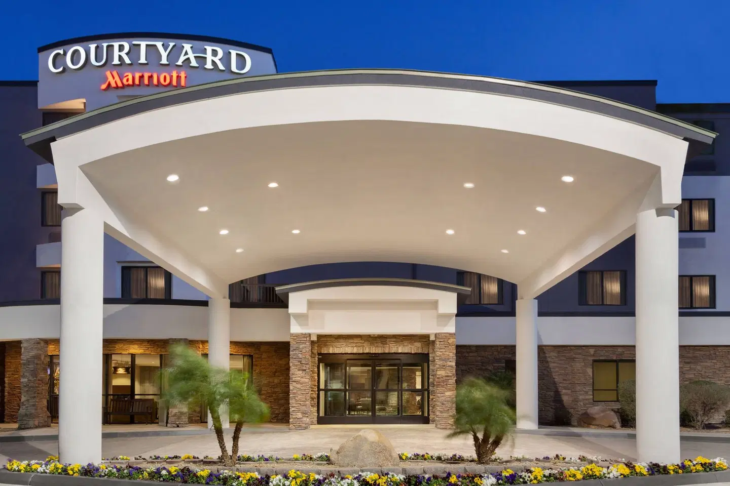 Courtyard by Marriott Las Vegas South EXTERIOR