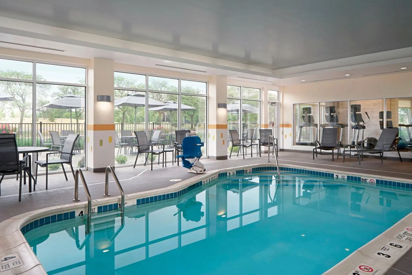 Fairfield by Marriott Inn & Suites Niagara Falls Hallenbad