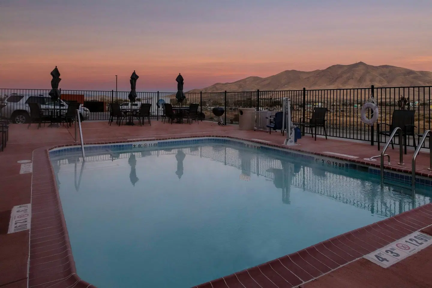 Fairfield by Marriott Inn & Suites Winnemucca OUTDOOR_POOL