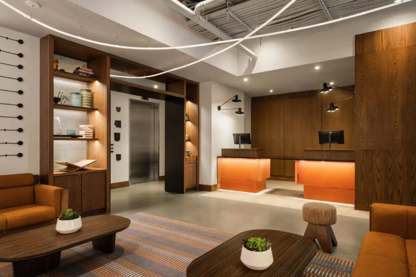 Hotel 38 New York City, Tapestry Collection by Hilton LOUNGE_LOBBY