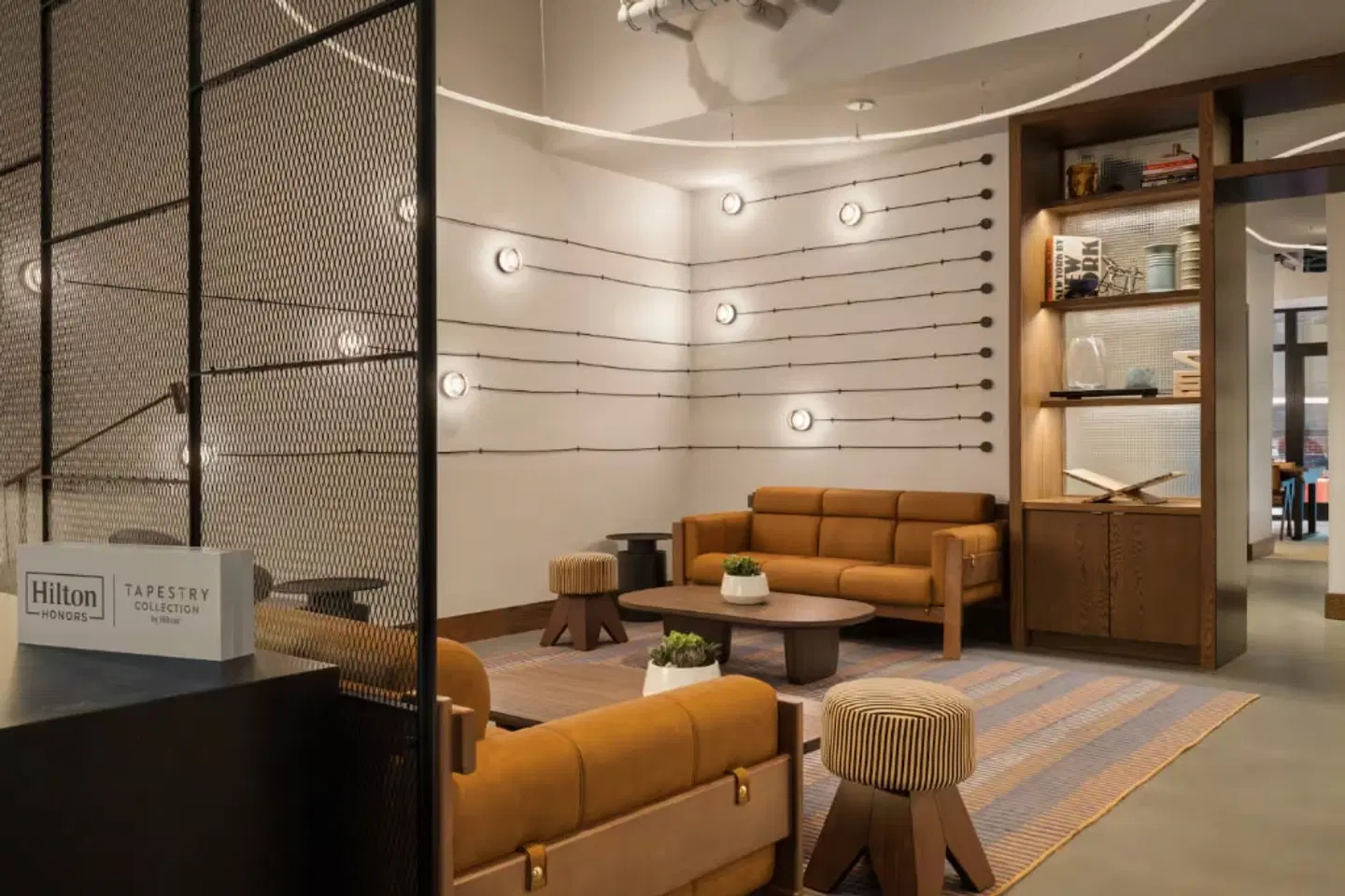 Hotel 38 New York City, Tapestry Collection by Hilton LOUNGE_LOBBY