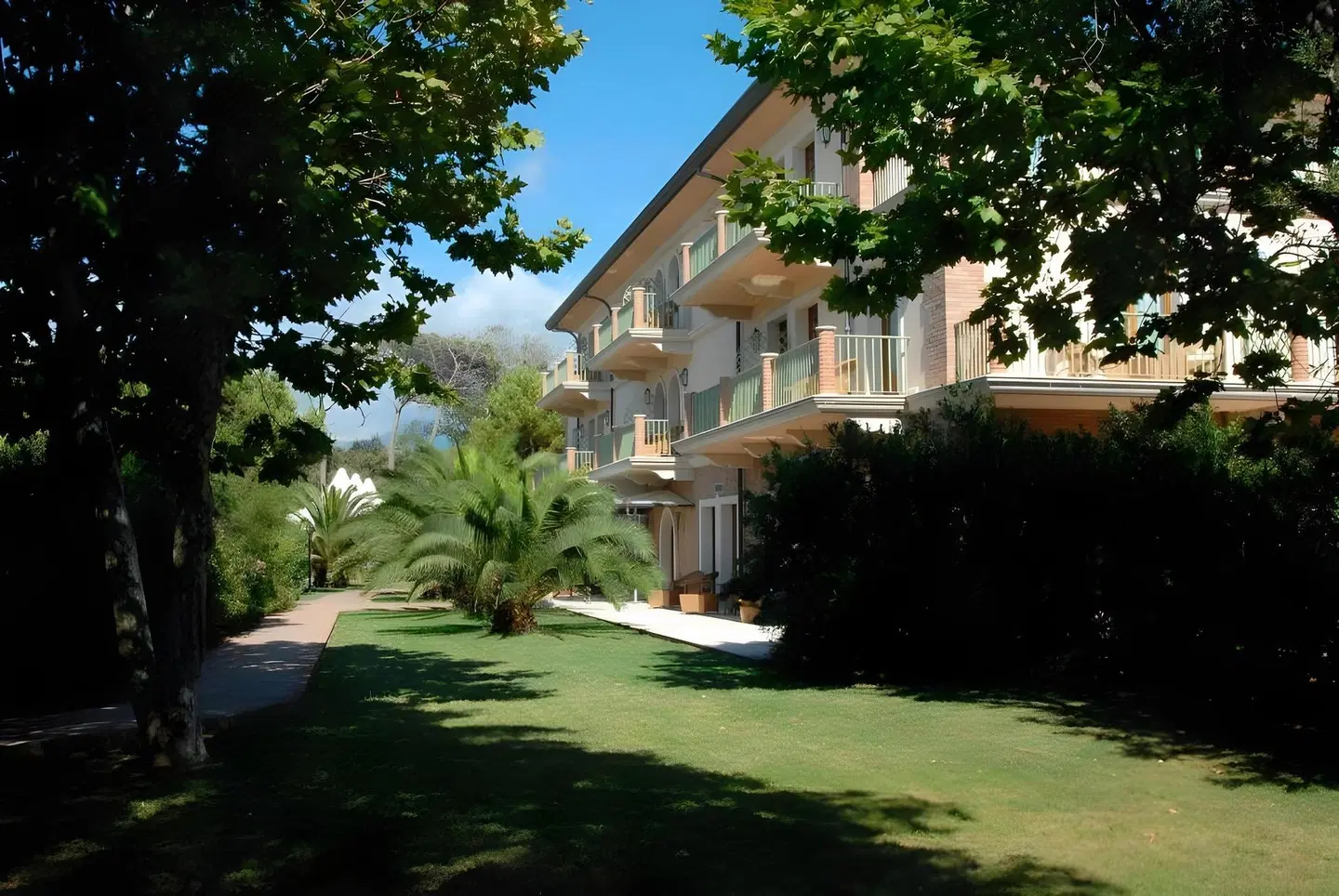 Park Hotel Villa Ariston EXTERIOR