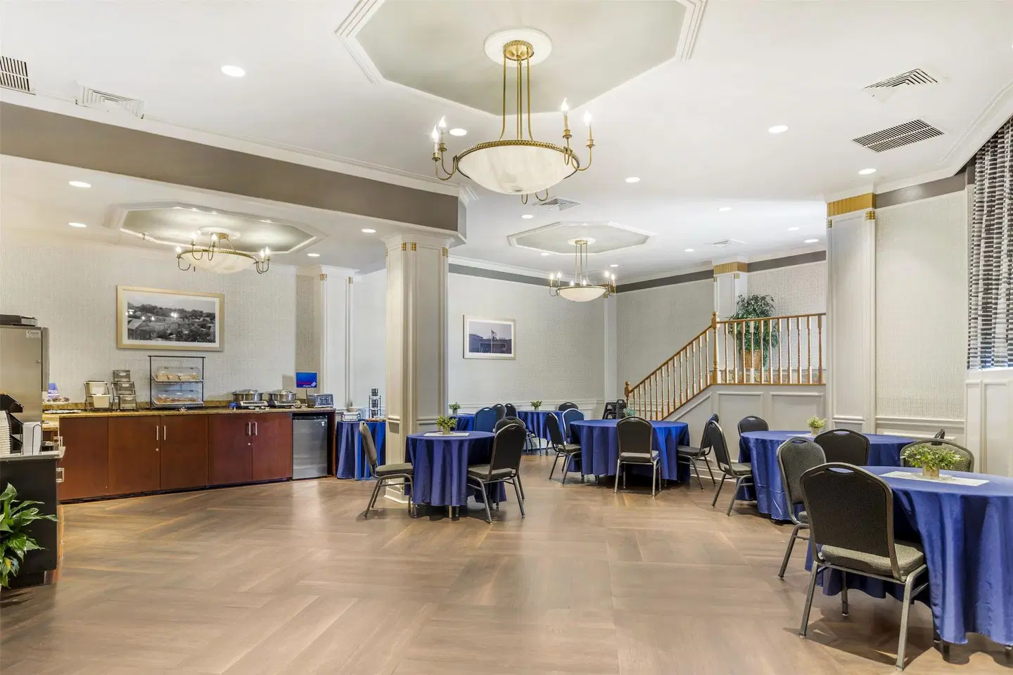 Best Western Queens Gold Coast Restaurant