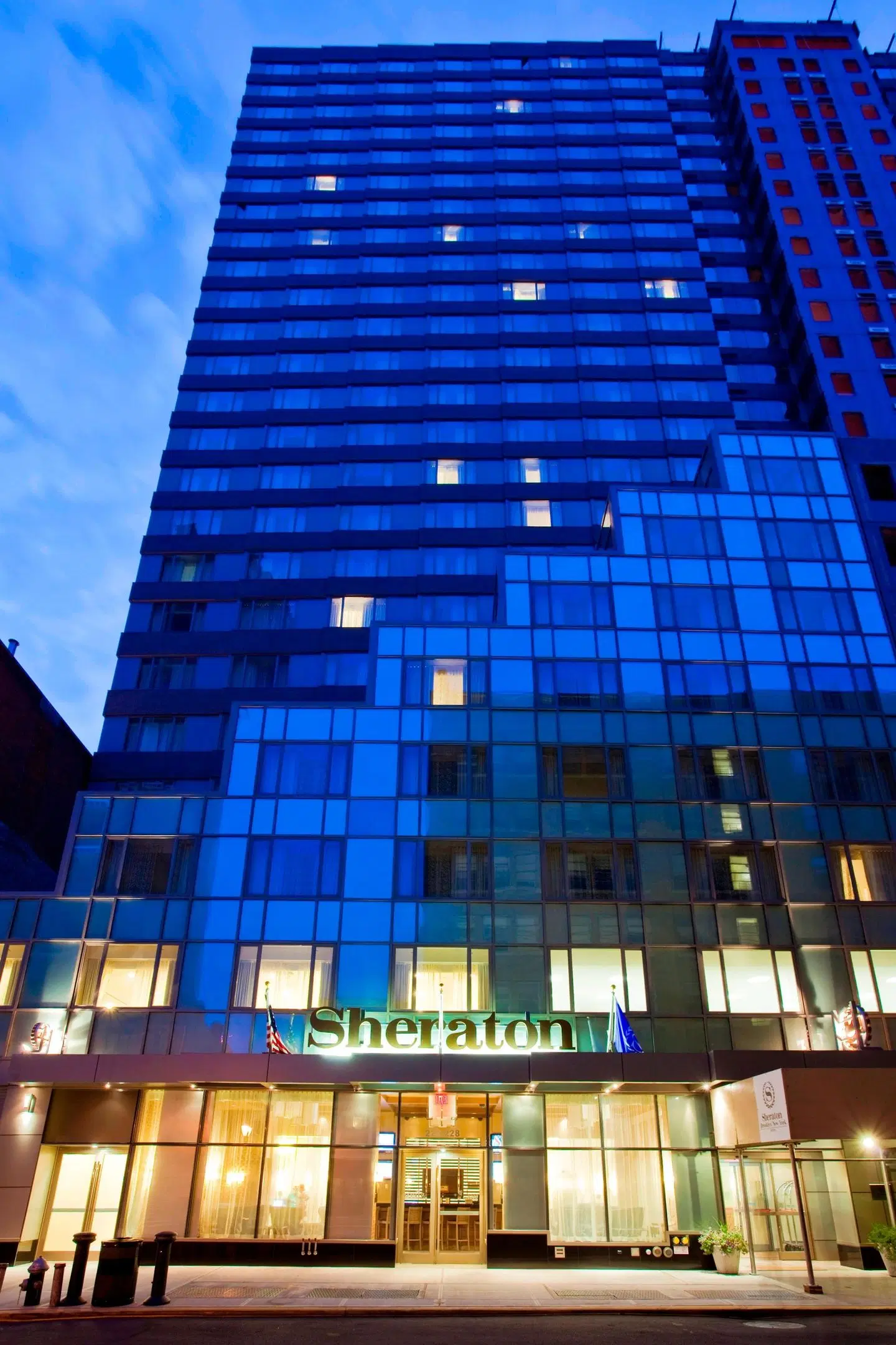 Sheraton Brooklyn New York EXTERIOR