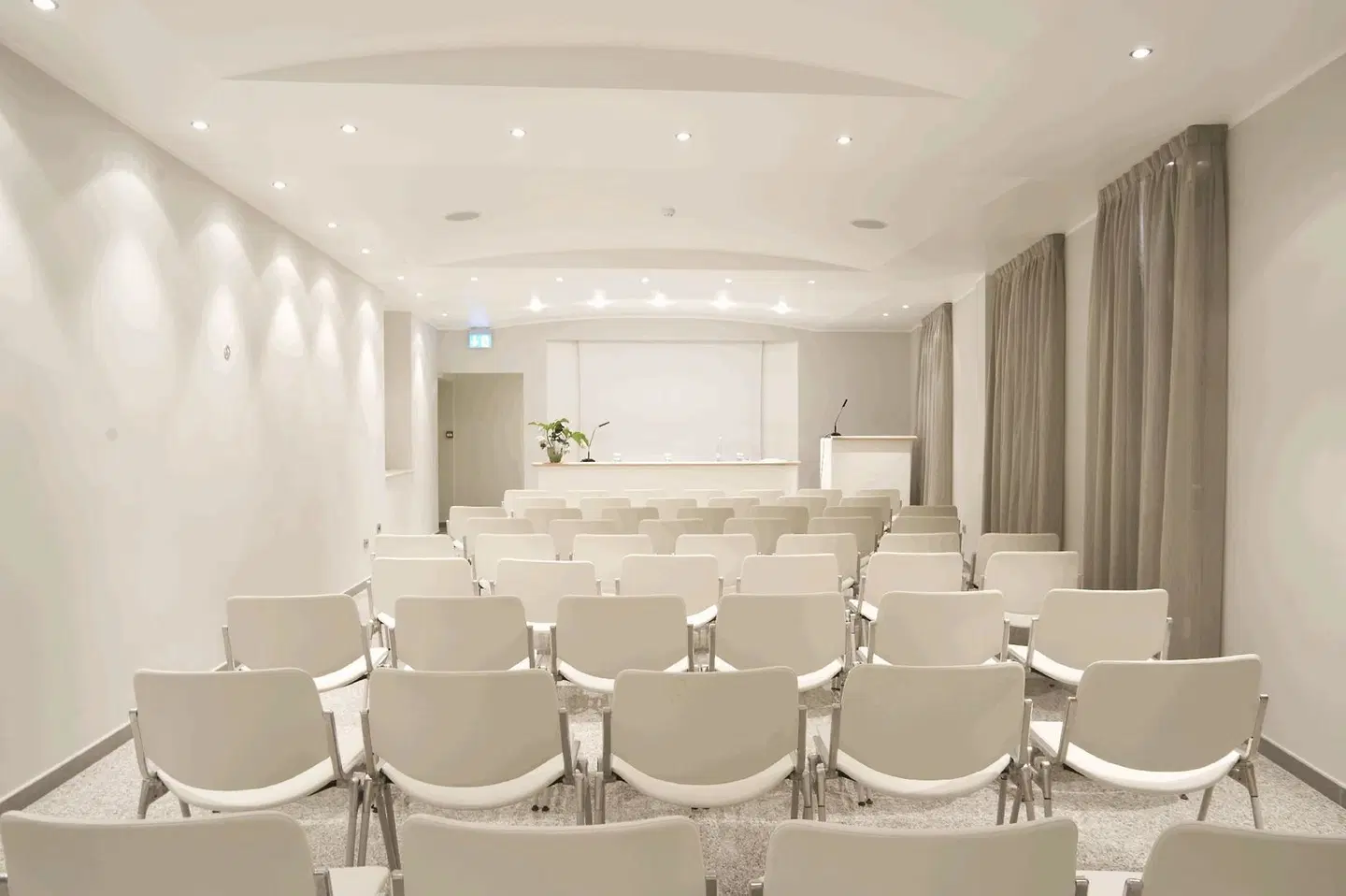 Palazzo Virgilio Konferenz
