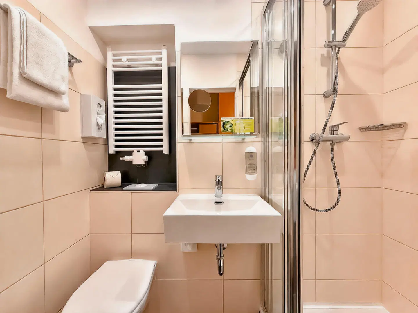 AHORN Hotel Am Fichtelberg Badezimmer