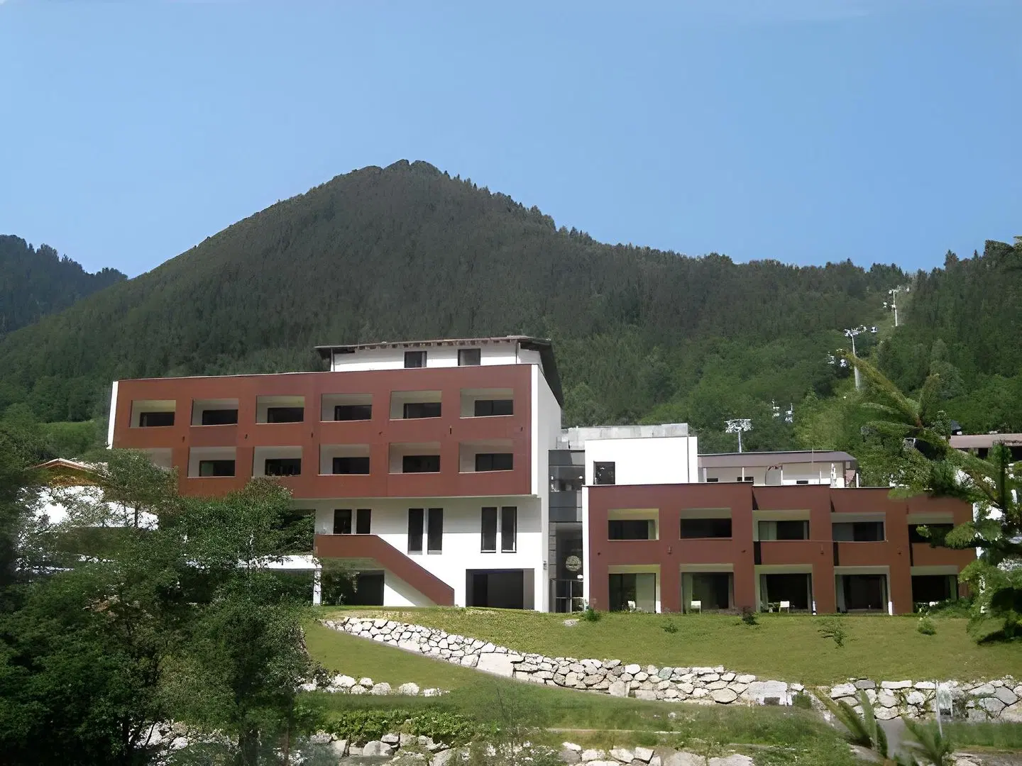Sarotla EXTERIOR