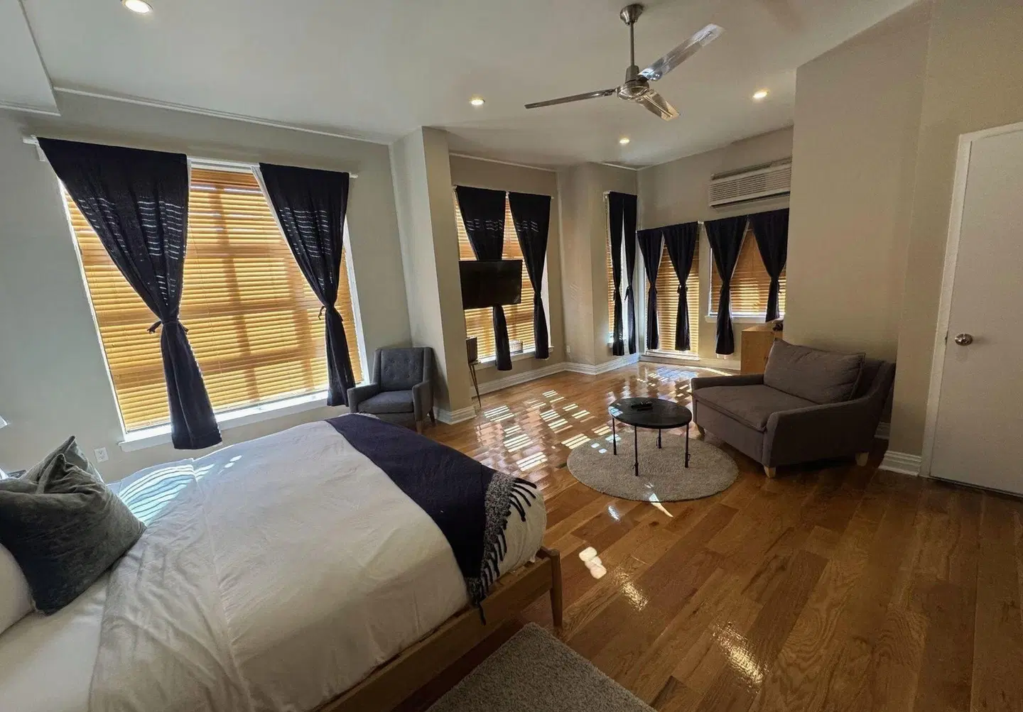 The Box House Hotel ROOM_EXAMPLE