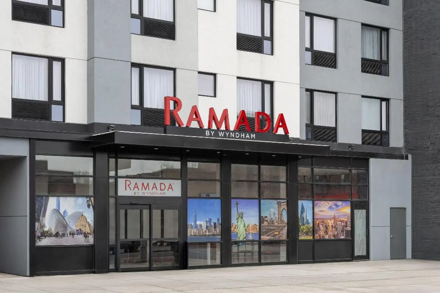 Ramada By Wyndham Brooklyn Near Flatbush EXTERIOR