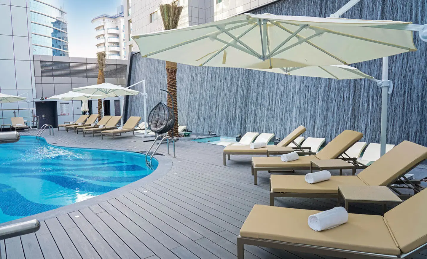 Al Khoory Sky Garden Hotel OUTDOOR_POOL