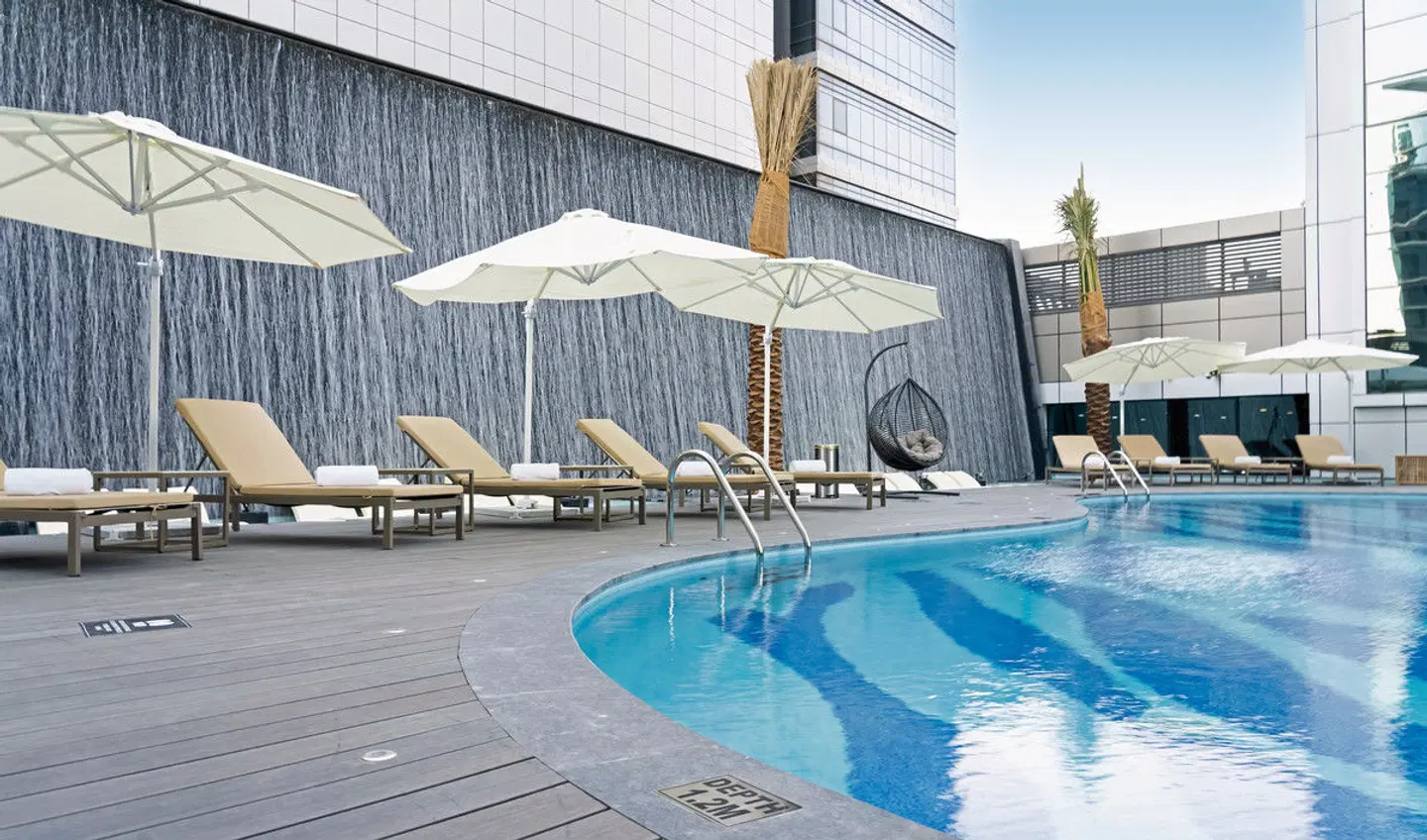 Al Khoory Sky Garden Hotel OUTDOOR_POOL
